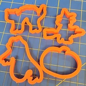 Set of 4 Orange Halloween Cookie Cutters